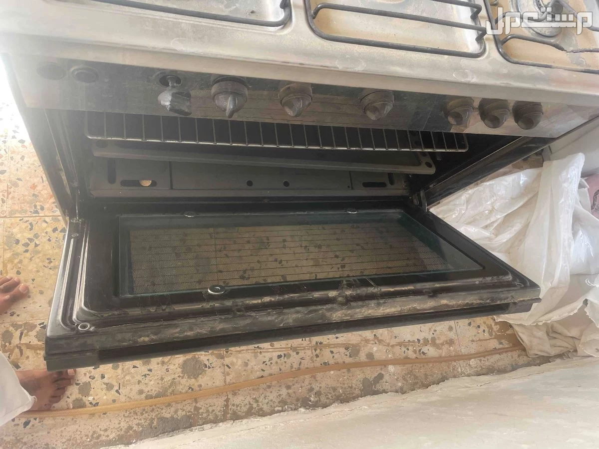 🔥 فرن غاز ستانلس ستيل – خمس عيون – مستعمل للبيع 🔥