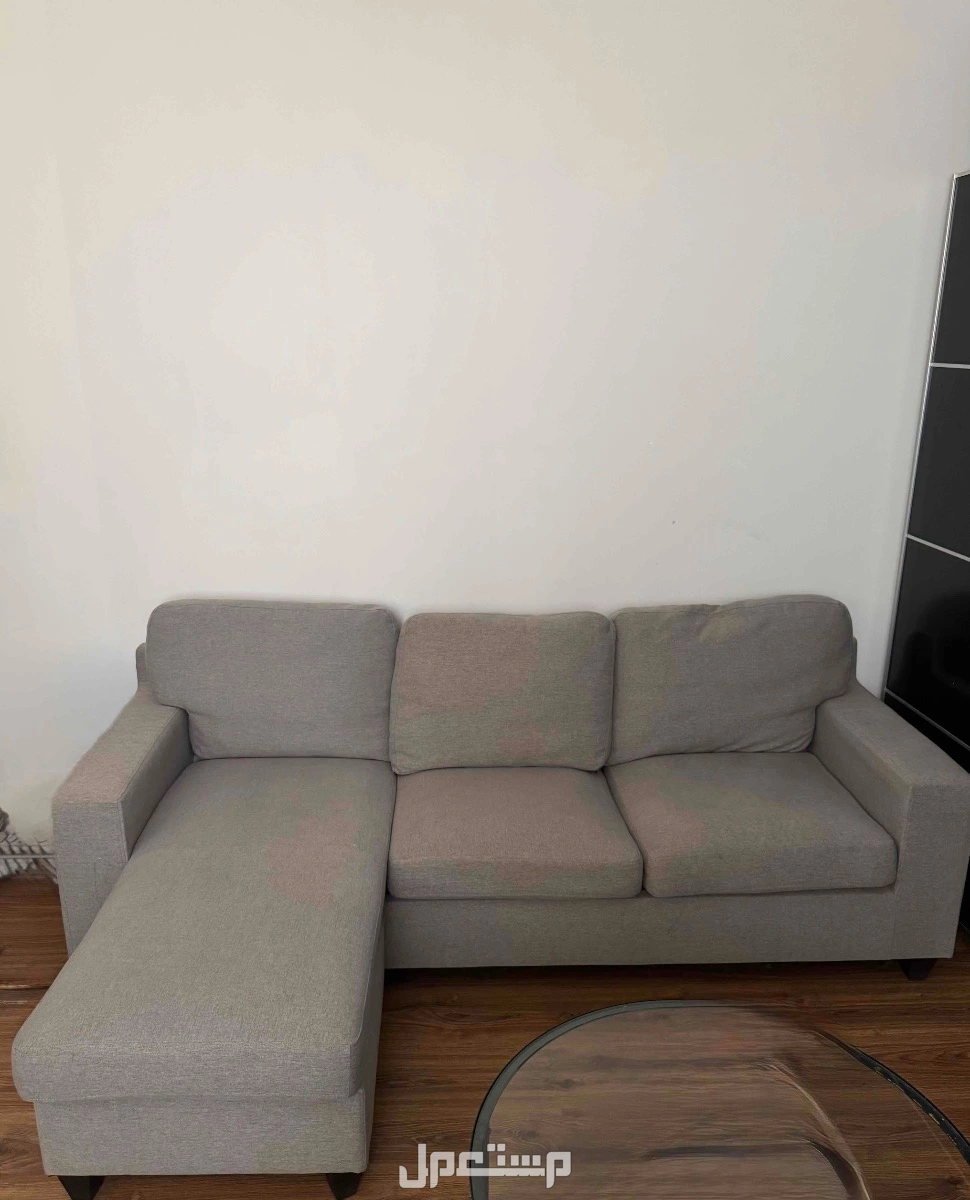 كنبة من هوم بوكس رمادي حرف L في الرياض بسعر 500 ريال سعودي