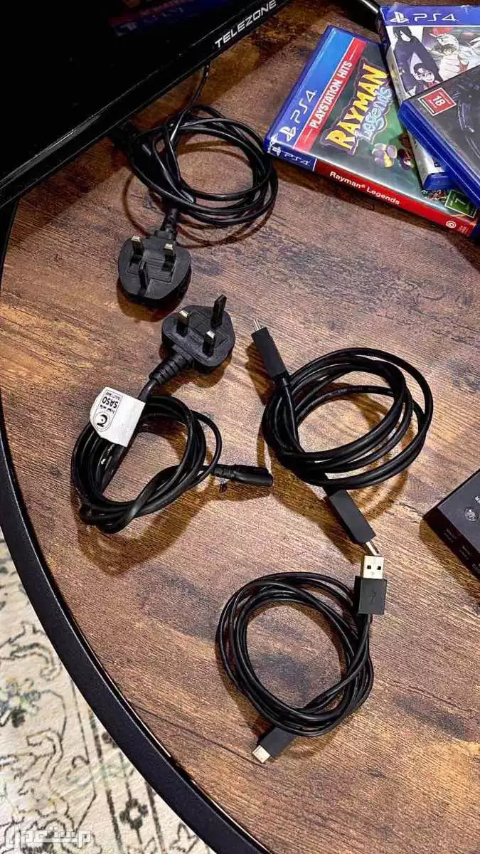 للبيع سوني5 مع طقم كامل جاهز للعب