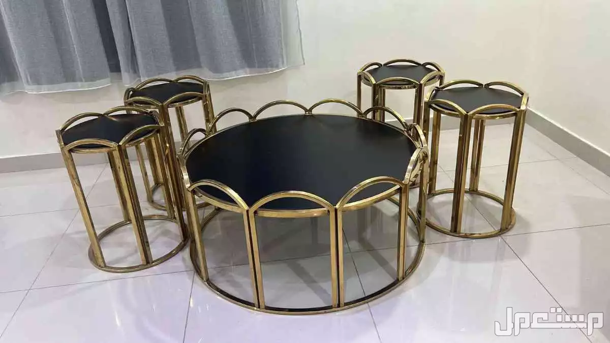 طاولة رئيسيه مع الخدمه للبيع 5