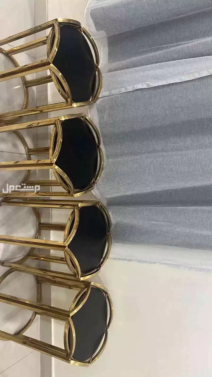 طاولة رئيسيه مع الخدمه للبيع 5