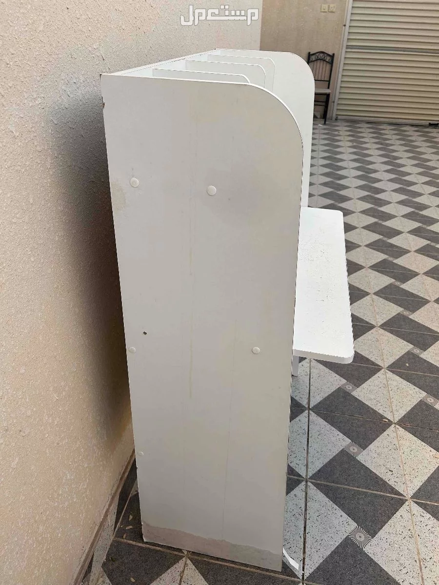 طاولة مكتب في الرياض بسعر 150 ريال سعودي