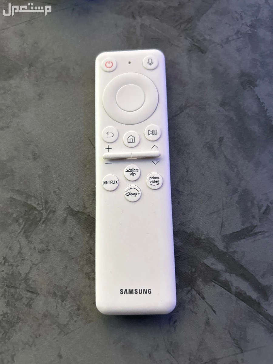 شاشة samsung oddyssey g6 2k 240 hz curved في القطيف بسعر 1600 ريال سعودي