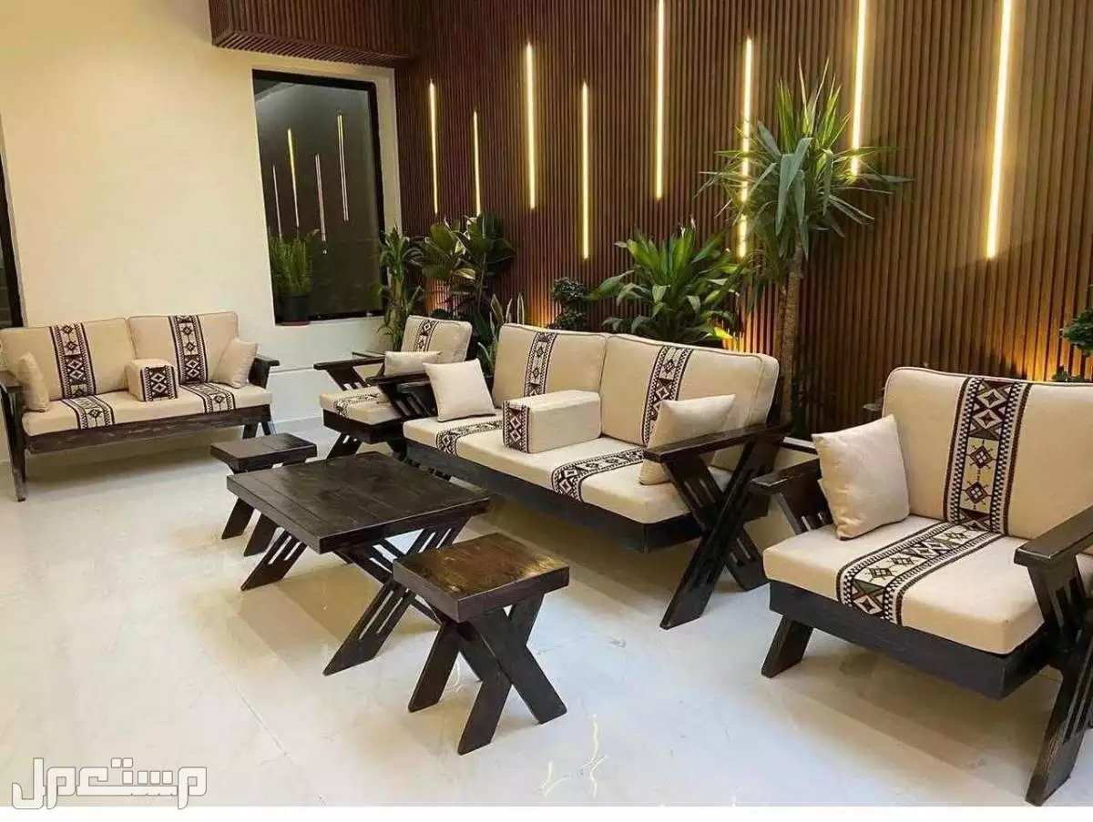 الرياض حي الفيصليه  في الرياض بسعر 1200 ريال سعودي