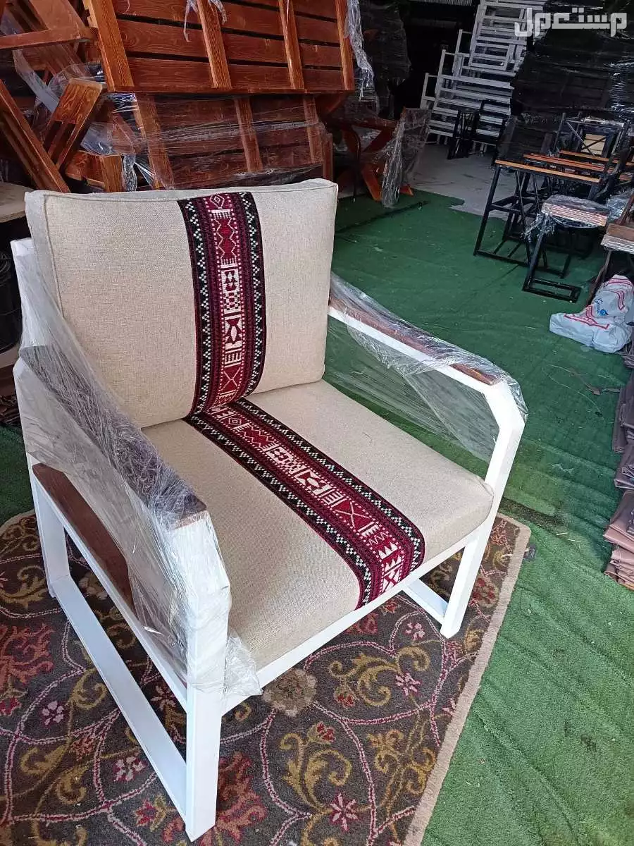 الرياض حي الفيصليه  في الرياض بسعر 1200 ريال سعودي