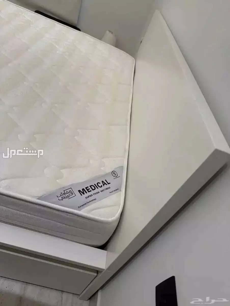 هيكل سرير MALM مع مرتبة فاخرة من العييري • الحالة: مستعمل – بحالة ممتازة ✅ • المقاس: ‎180×200 سم • اللون: أبيض ⚪️