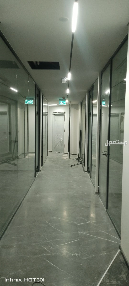 تركيب وتوريد زجاج سكريت الرياض الصناعيه القديم