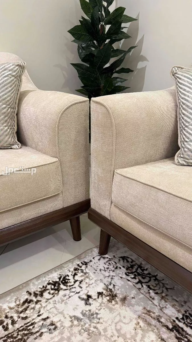 كنب تركي شامل ستاره ، طاولات ، سجادة في جدة