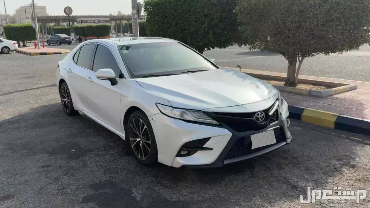 تويوتا كامري 2020 مستعملة للبيع في جدة بسعر 72 ألف ريال سعودي