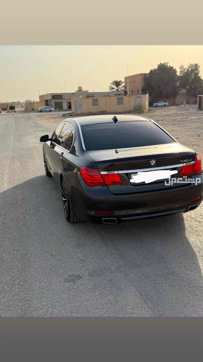 بي ام دبليو الفئة السابعة 2012 مستعملة للبيع في الرياض بسعر 30 ألف ريال سعودي