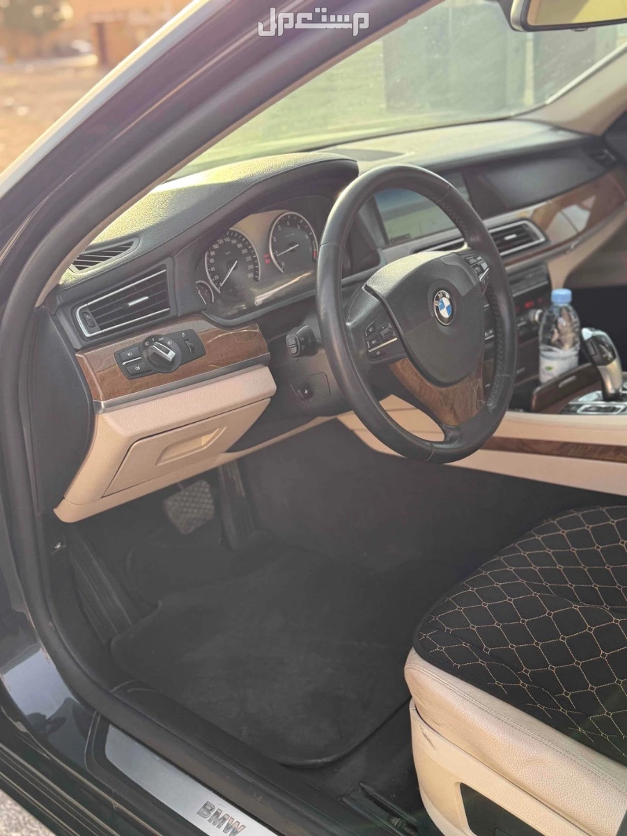 بي ام دبليو الفئة السابعة 2012 مستعملة للبيع في الرياض بسعر 30 ألف ريال سعودي