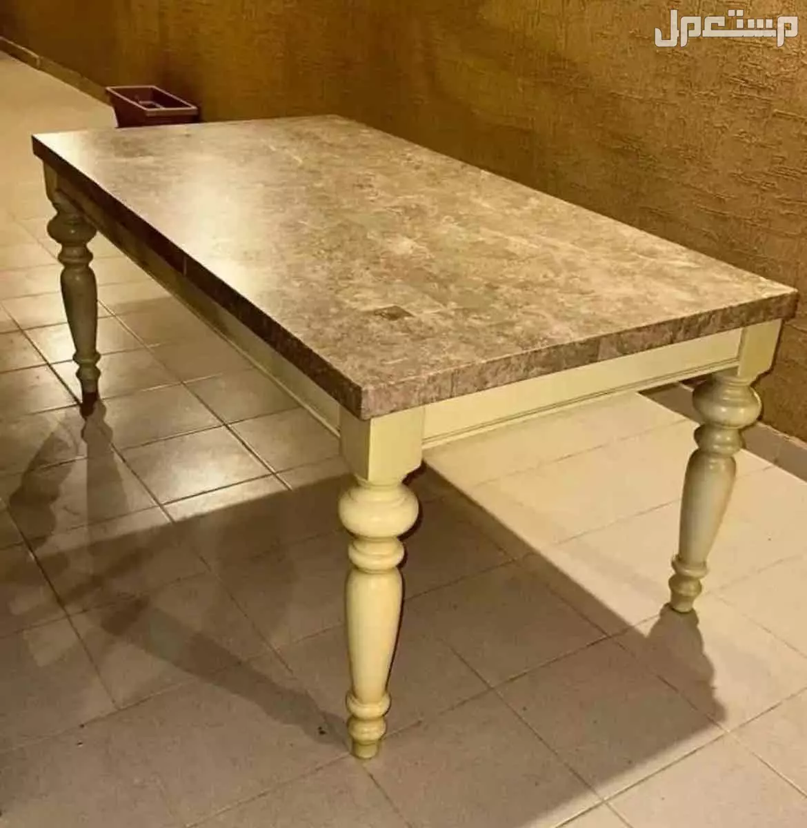 طاولة طعام رخام طبيعي بسعر 2000