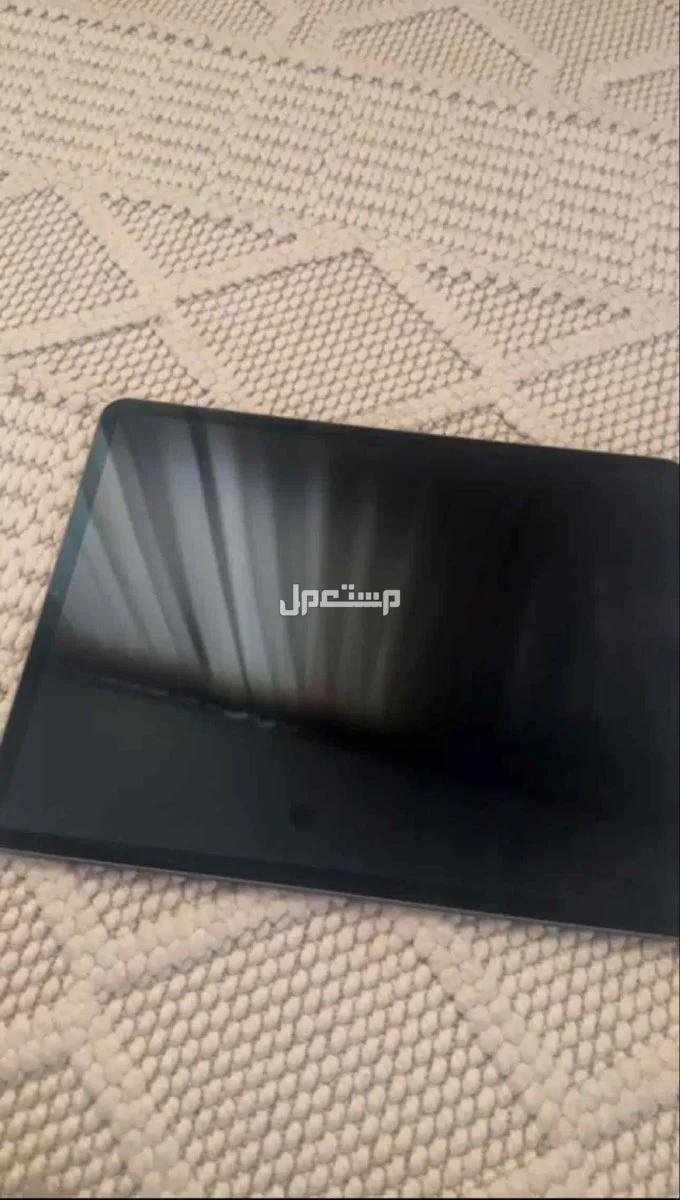 للبيع ايباد في الخرج بسعر 3 الاف ريال سعودي