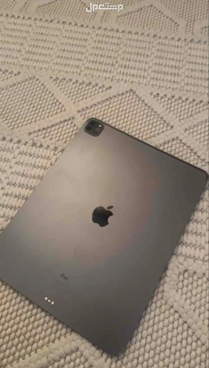 للبيع ايباد في الخرج بسعر 3 الاف ريال سعودي