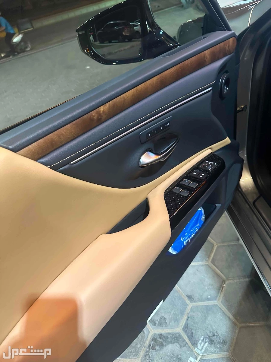 لكزس ES 2023  350 مستعملة للبيع في الرياض بسعر 189500 ريال سعودي