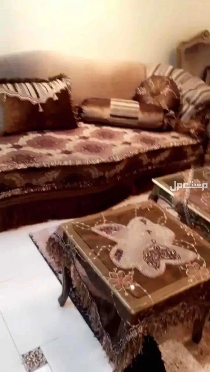 البيع كنب تركي نظيف جداً 13 شخص نقش يدوي مكة المكرمة  الشرايع مخطط 11 في مكة المكرمة بسعر ألف ريال سعودي