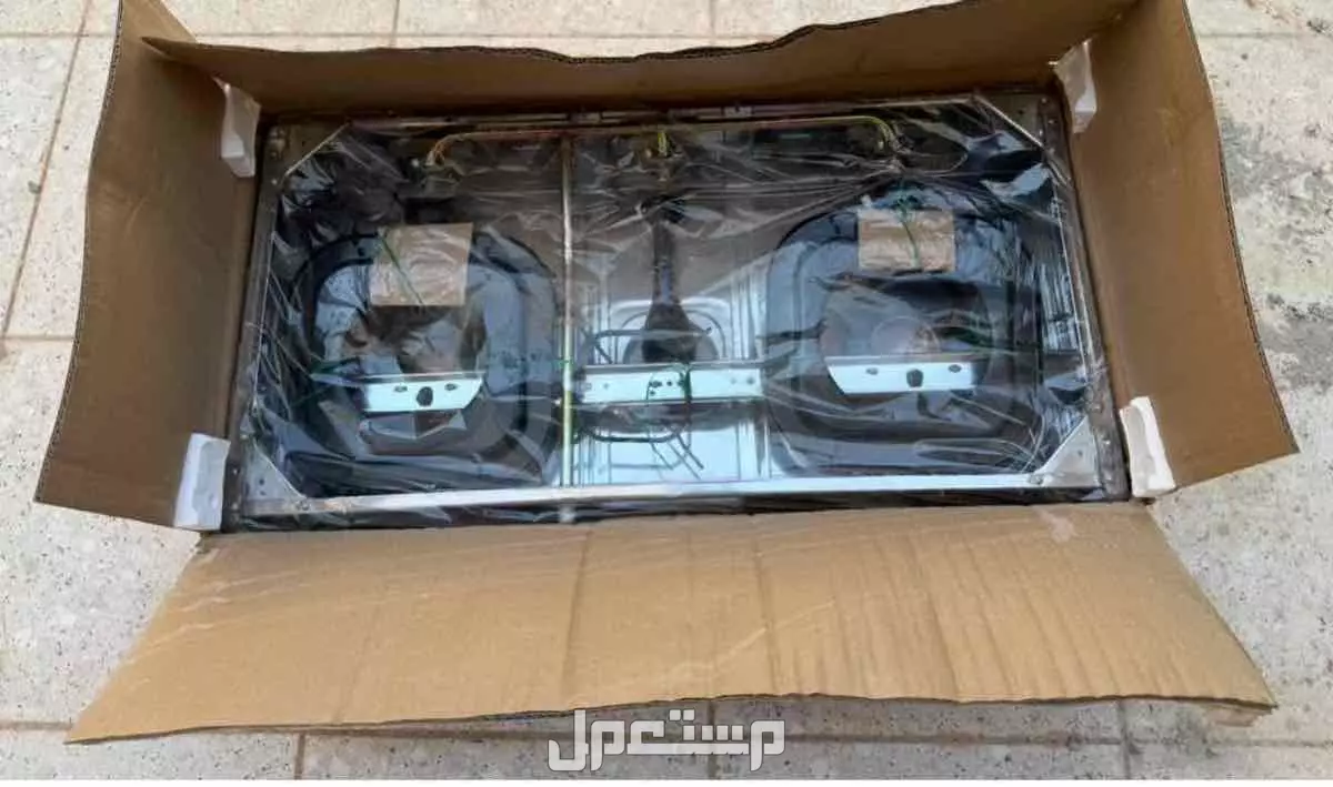 موقد غاز بثلاثة شعلات جديدة بالكرتون لم يستخدم