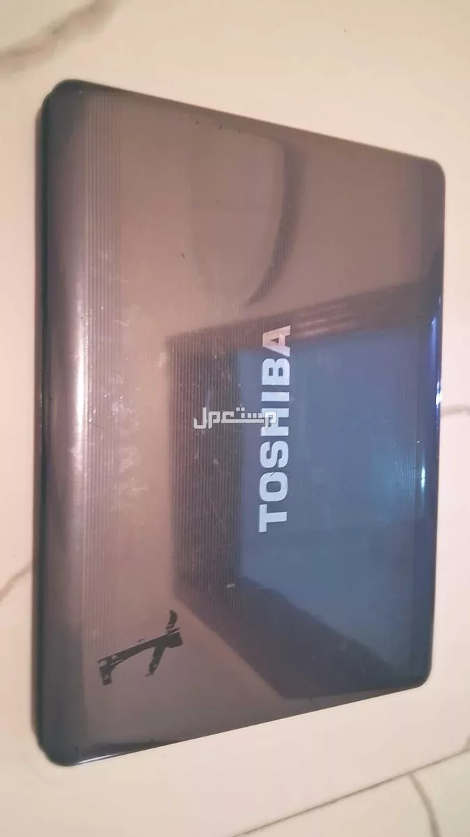 لابتوب للبيع فيه بعض المشكله وببيعه اقل من 100 ريال وبراعي للصامل