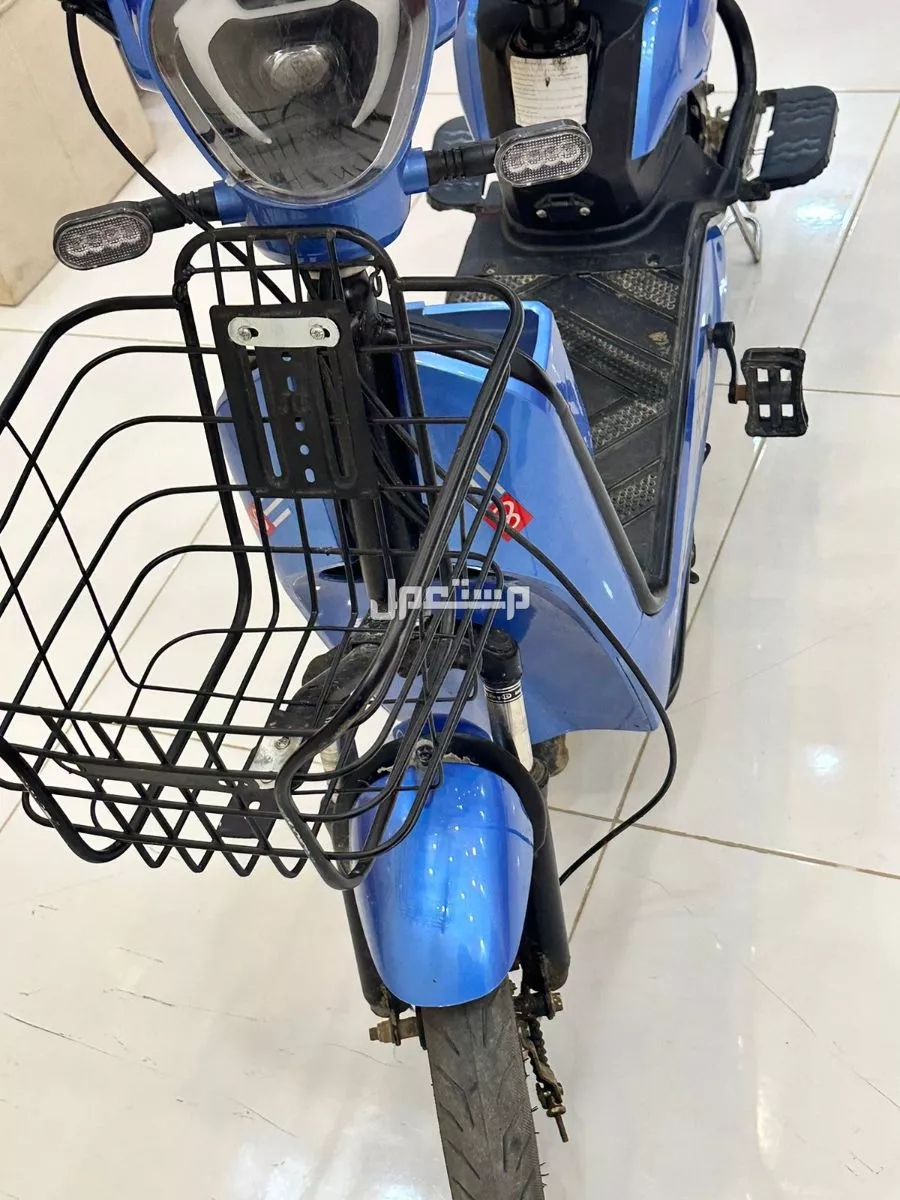 سكوتر للبيع ي صبياء بسعر 800 ريال سعودي