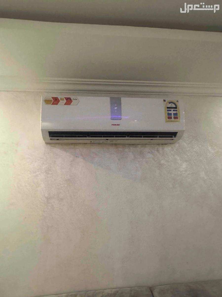 مكيفات سعه 23000 ممتازه وبارده  في الخبر بسعر ألفين ريال سعودي
