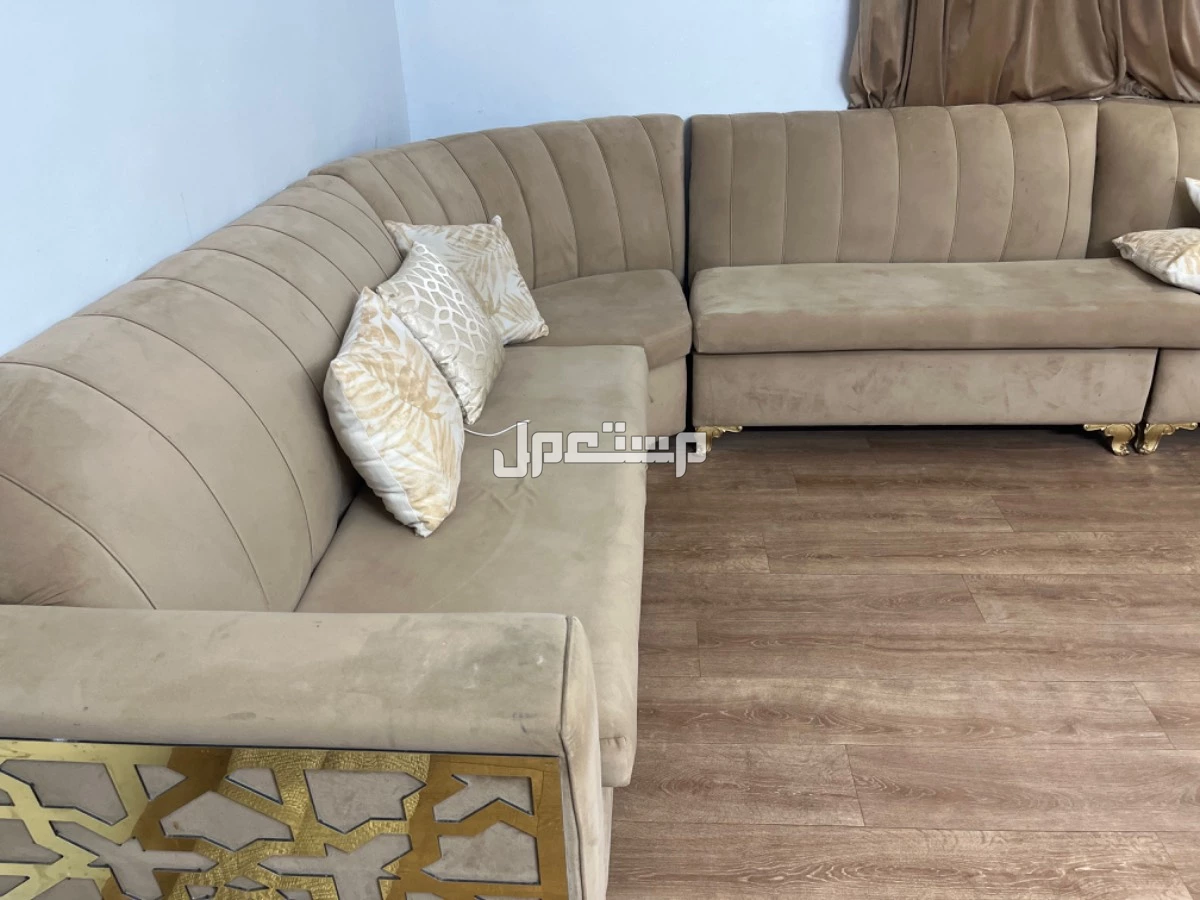 كنب مجلس حريم في العارضة بسعر 1500 ريال سعودي