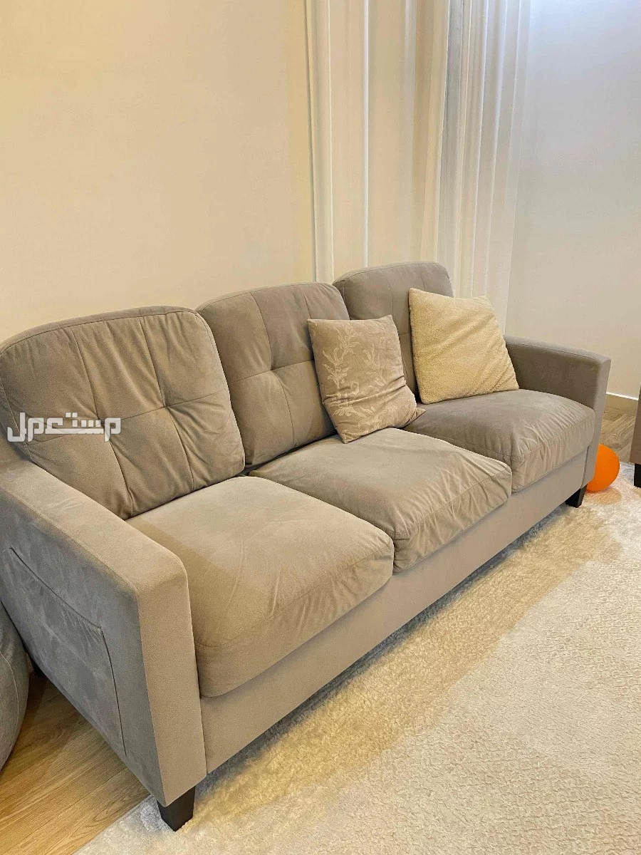 كنب نظيف للبيع سعر البيع 700 في مكة المكرمة بسعر 700 ريال سعودي