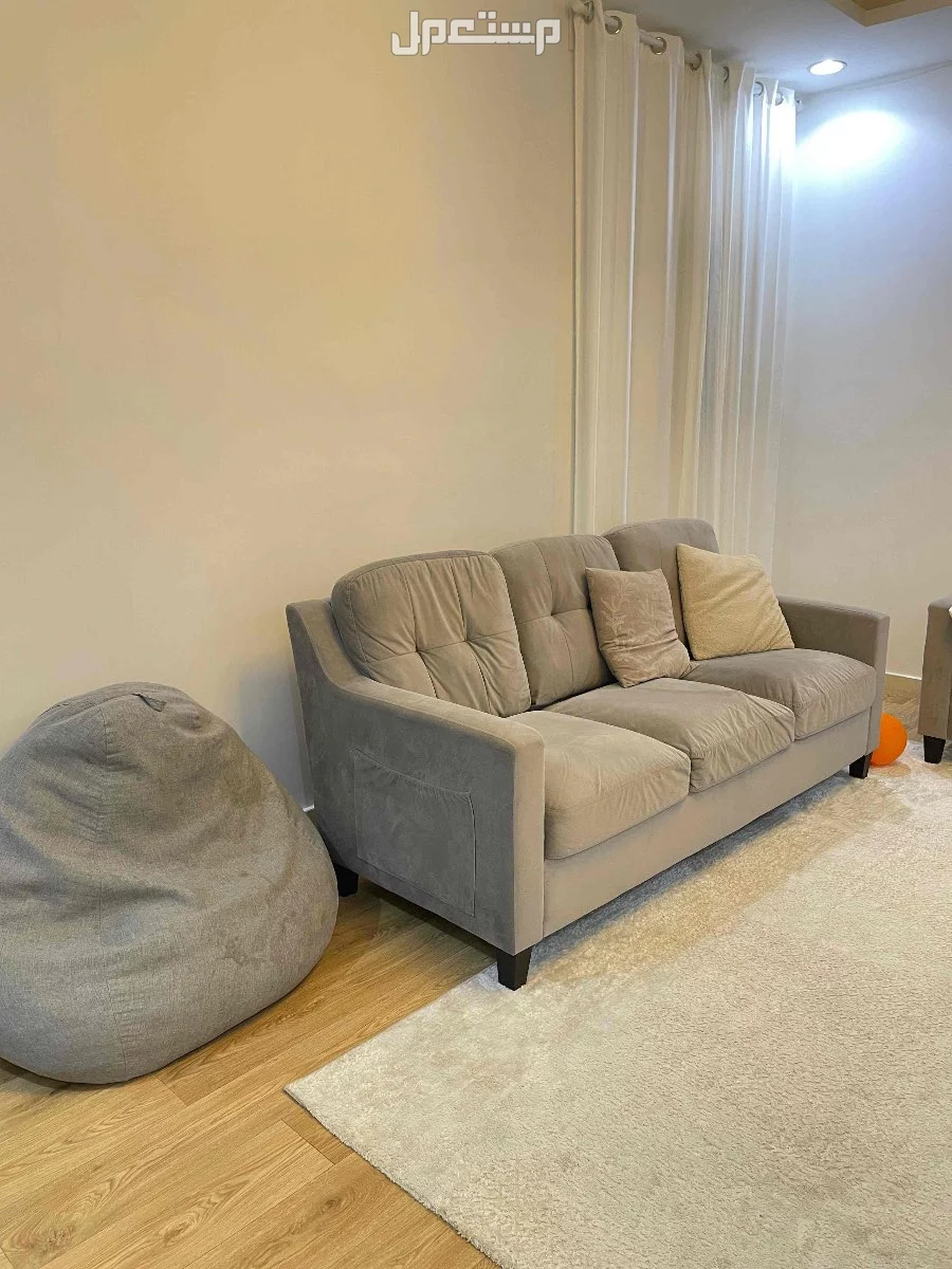 كنب نظيف للبيع سعر البيع 700 في مكة المكرمة بسعر 700 ريال سعودي