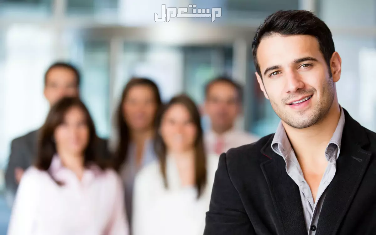 عبارات شكر بمناسبة اليوم العالمي للمدير 2025 وكلمات مؤثرة عن القائد الناجح موعد يوم المدير 2025