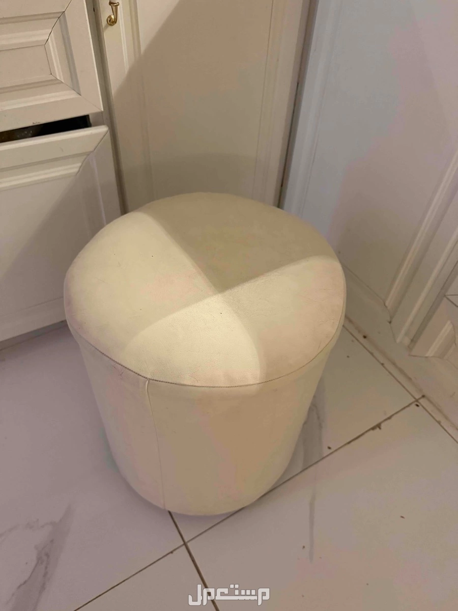 كرسي تسريحه في جدة بسعر 70 ريال سعودي