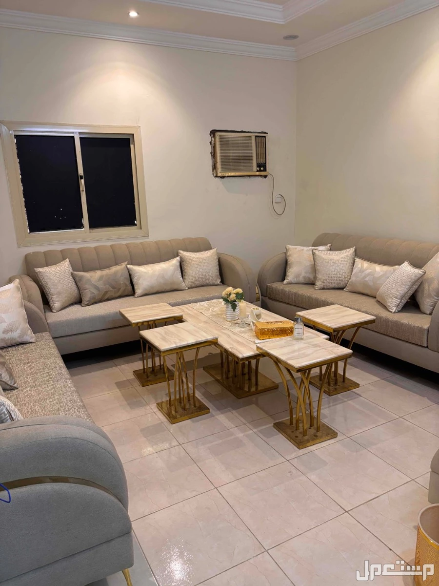 اللييع كنب  في جدة بسعر 2500 ريال سعودي