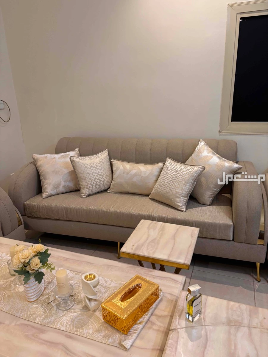 اللييع كنب  في جدة بسعر 2500 ريال سعودي