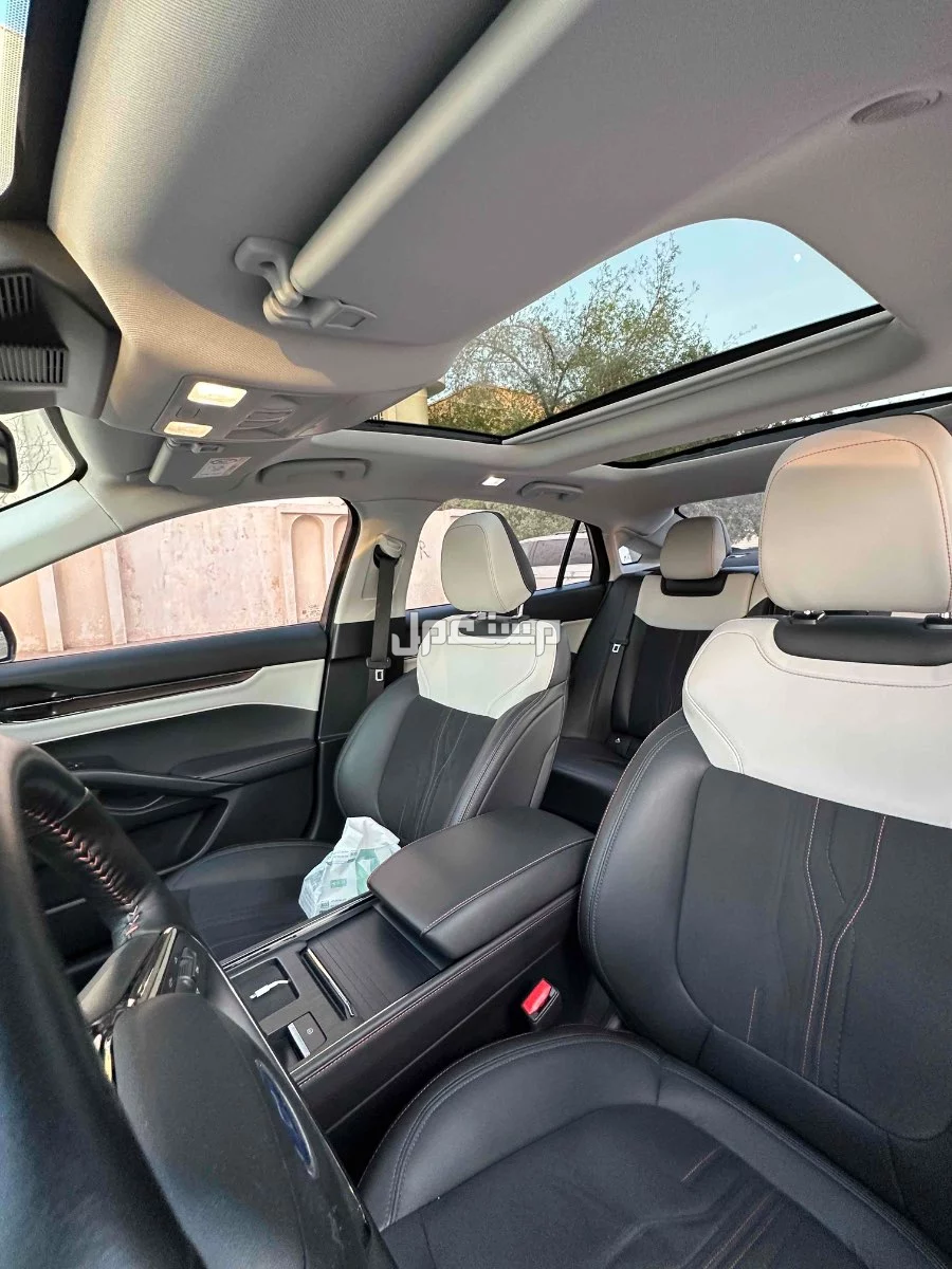 فورد تورس 2023 مستعملة للبيع في الرياض بسعر 125 ألف ريال سعودي