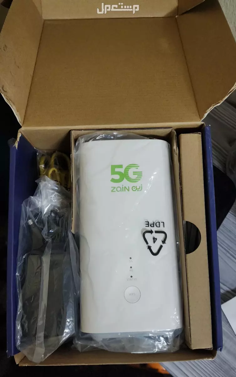 راوتر هواوي 5G زين نظيف كامل في الكرتون   اخر اصدار  في  الدمام بسعر 350  ريال سعودي قابل لتفاوض