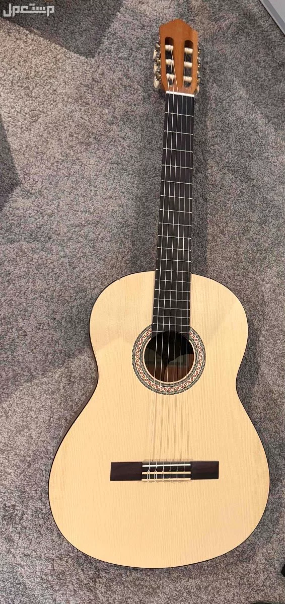 جيتار ياماها Yamaha C-40M كلاسيكي