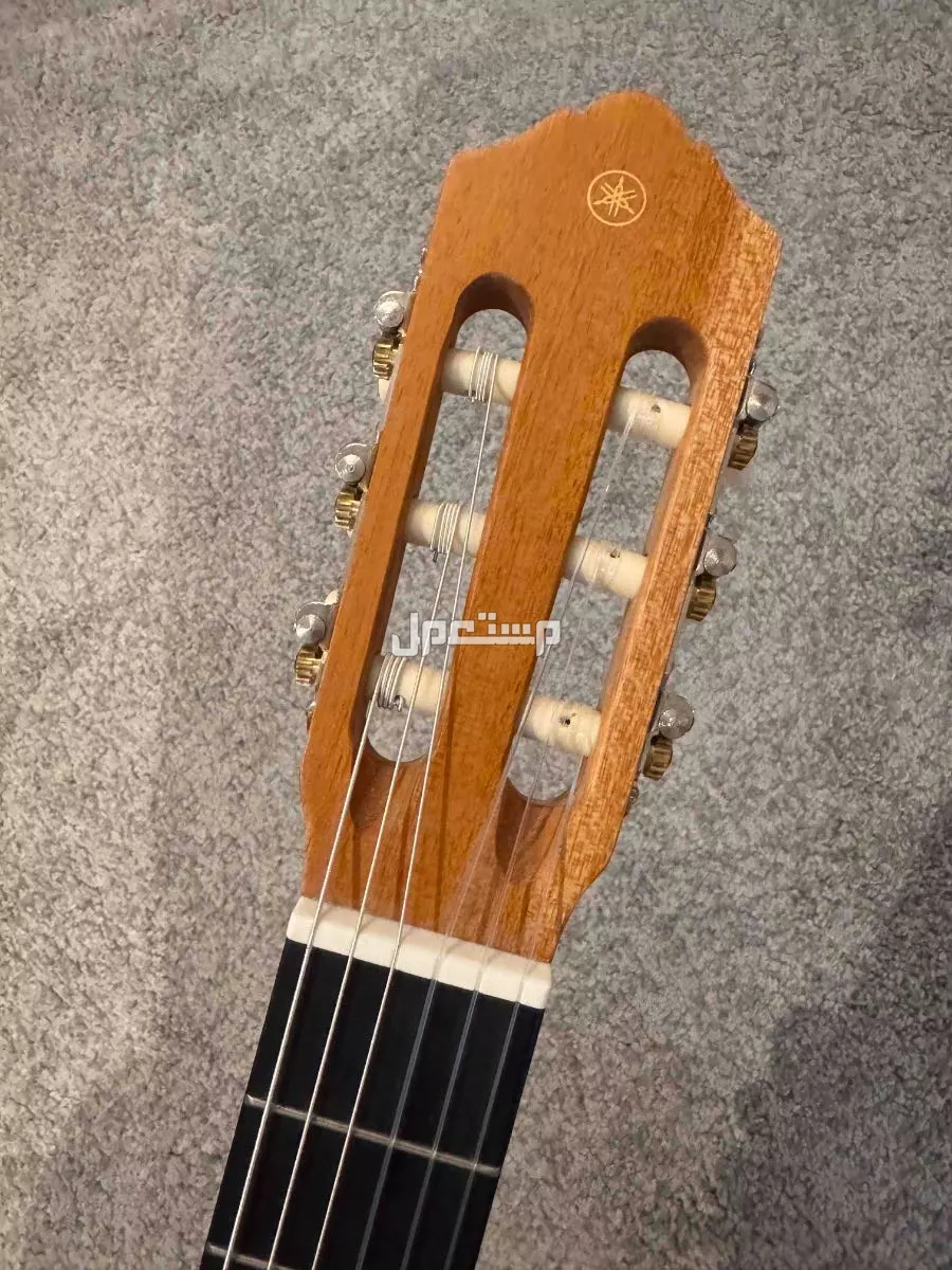 جيتار ياماها Yamaha C-40M كلاسيكي