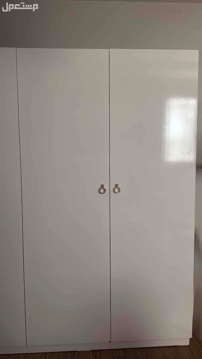 دولاب ملابس للبيع تفصيل منجره في الطائف بسعر 1600 ريال سعودي