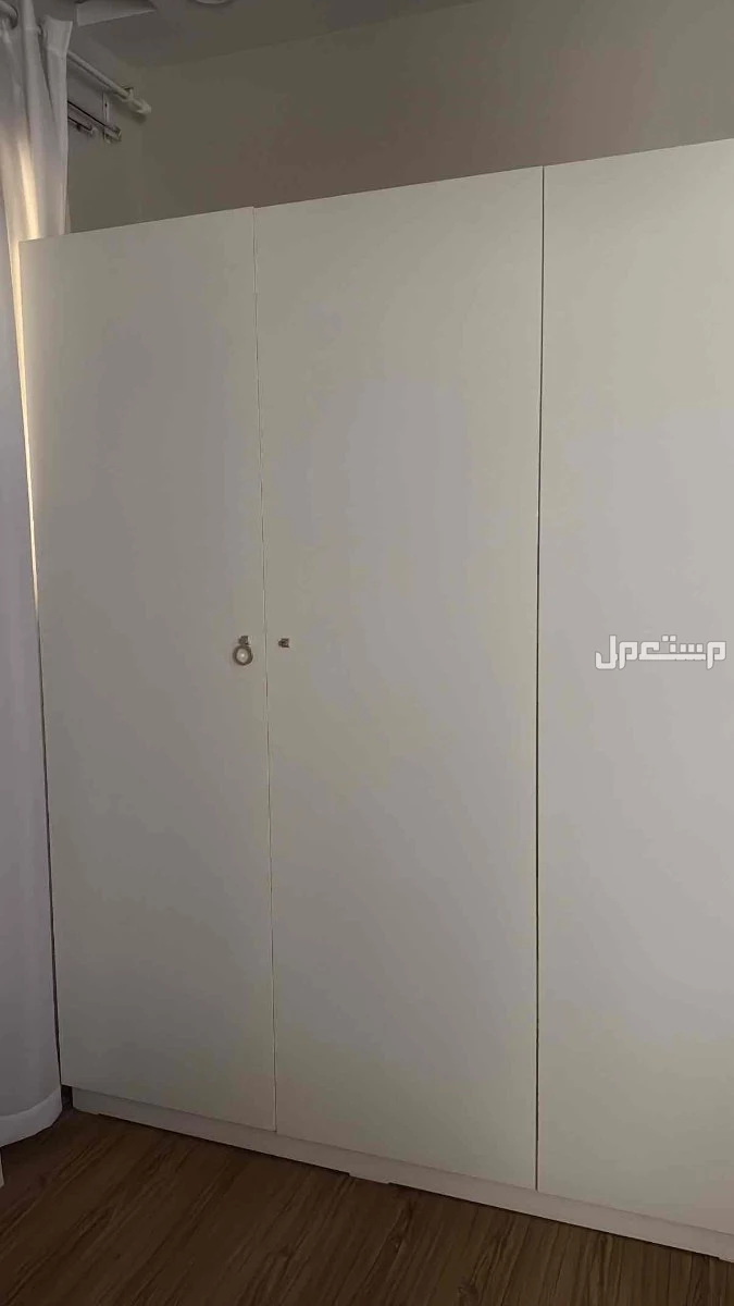 دولاب ملابس للبيع تفصيل منجره في الطائف بسعر 1600 ريال سعودي