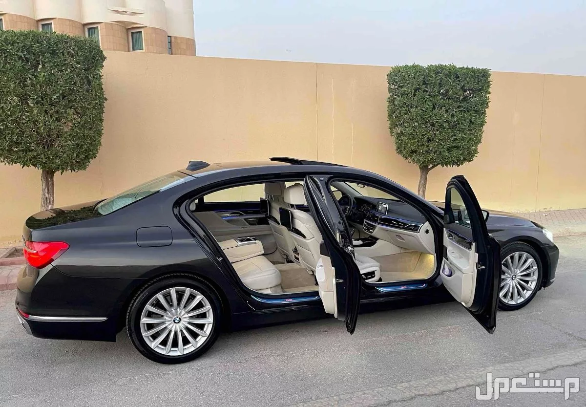 بي ام دبليو الفئة السابعة 2016 مستعملة للبيع في الرياض بسعر 12 ألف ريال سعودي