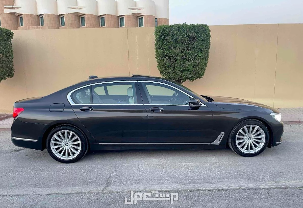 بي ام دبليو الفئة السابعة 2016 مستعملة للبيع في الرياض بسعر 12 ألف ريال سعودي