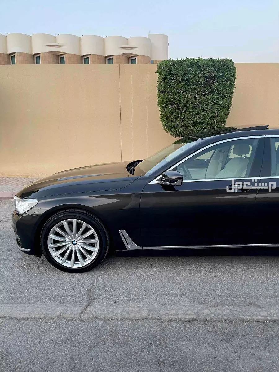 بي ام دبليو الفئة السابعة 2016 مستعملة للبيع في الرياض بسعر 12 ألف ريال سعودي