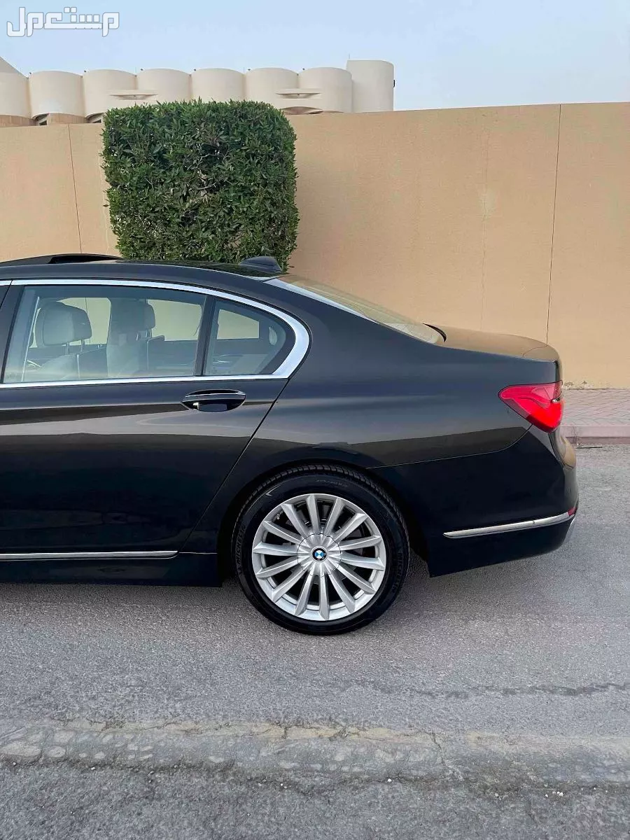 بي ام دبليو الفئة السابعة 2016 مستعملة للبيع في الرياض بسعر 12 ألف ريال سعودي