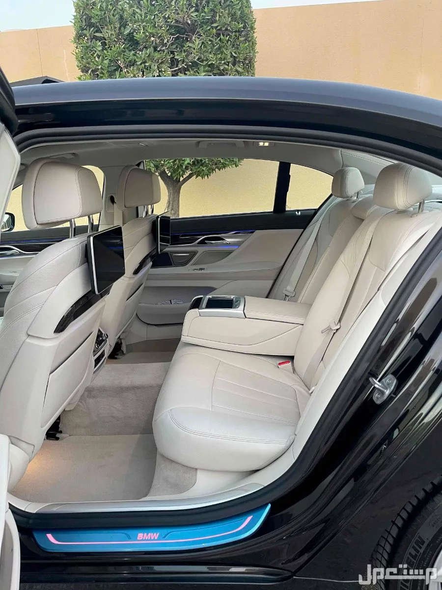 بي ام دبليو الفئة السابعة 2016 مستعملة للبيع في الرياض بسعر 12 ألف ريال سعودي