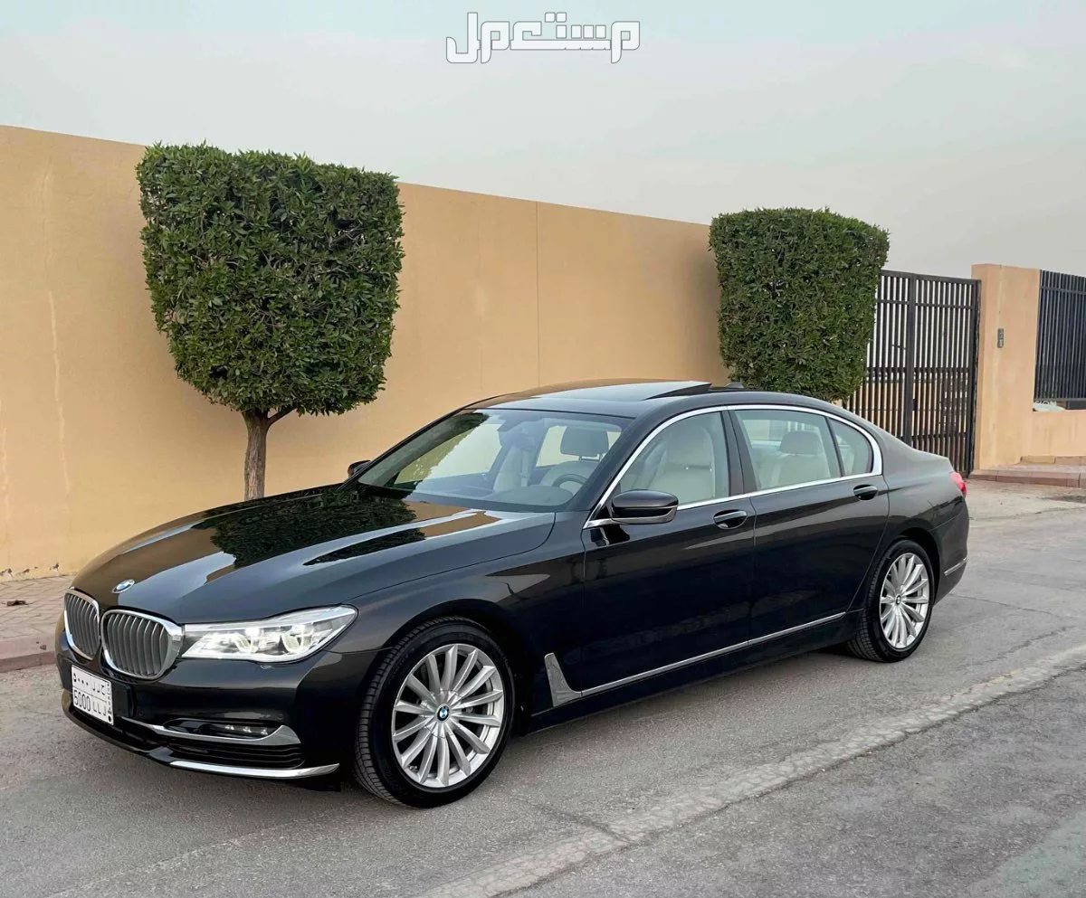 بي ام دبليو الفئة السابعة 2016 مستعملة للبيع في الرياض بسعر 12 ألف ريال سعودي