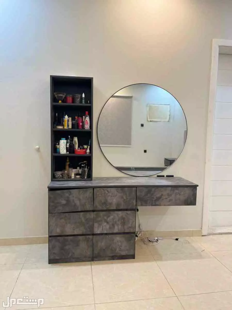 للبيع تسريحه غرفه نوم في جده  حي التيسير