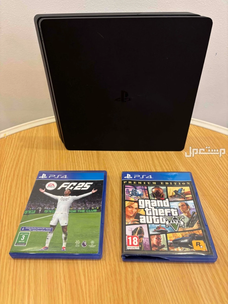 سوني 4 مستخدم للبيع  في الدمام بسعر 500 ريال سعودي