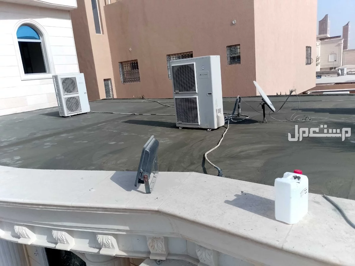 معلم عوازل اسطح الرياض المائي والحراري والصوتي والابوكسيات