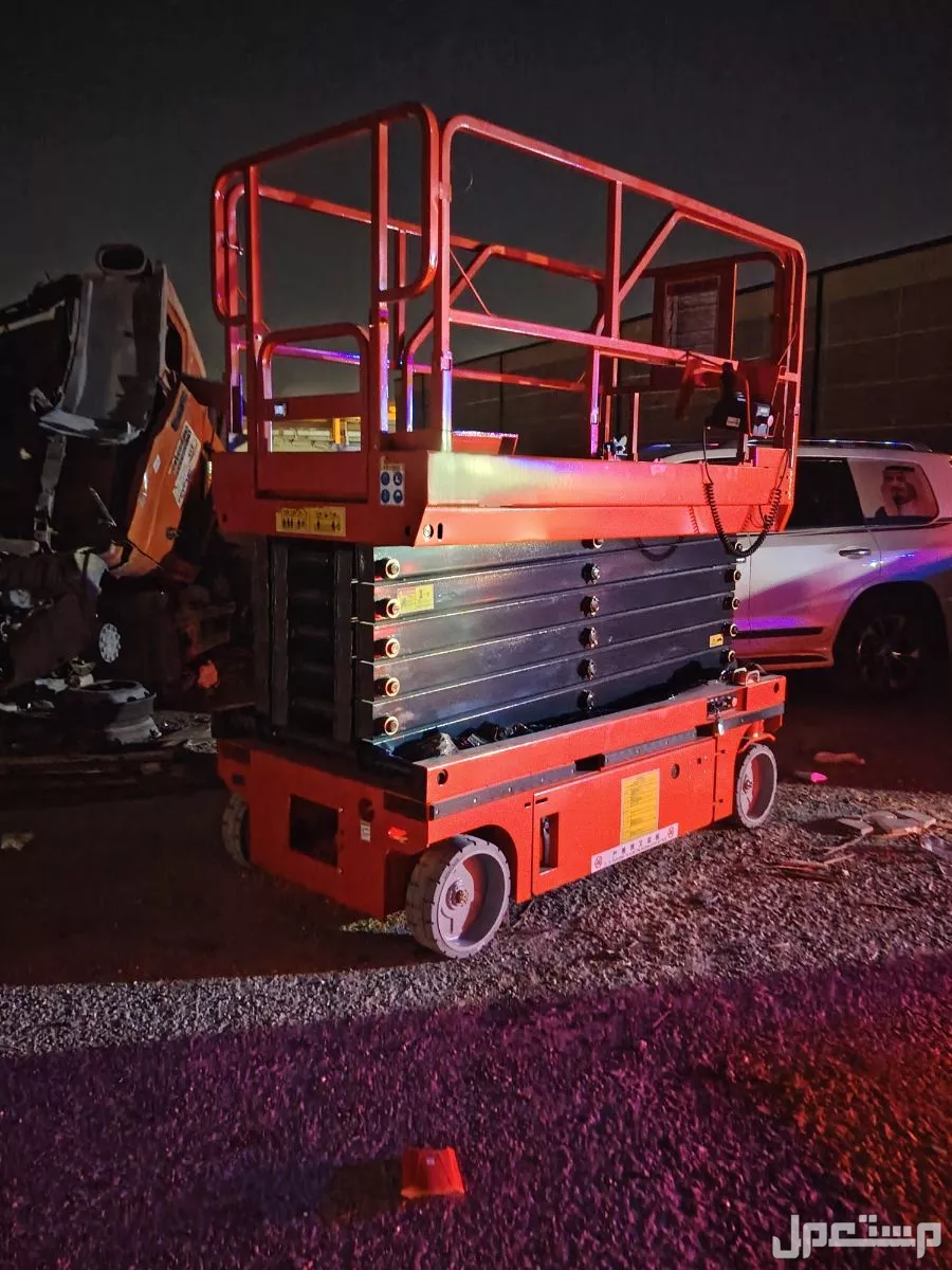 سيزرلفت مان لفت رافعات شوكيه للايجار