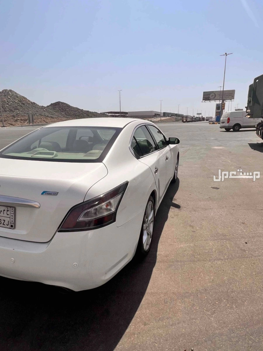 نيسان مكسيما 2014 مستعملة للبيع في جدة بسعر 28 ألف ريال سعودي