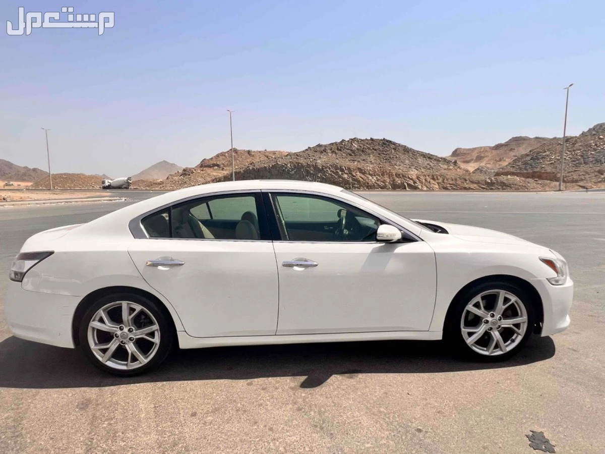 نيسان مكسيما 2014 مستعملة للبيع في جدة بسعر 28 ألف ريال سعودي