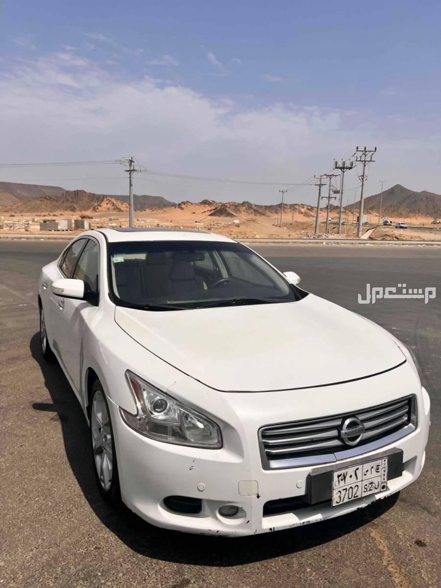نيسان مكسيما 2014 مستعملة للبيع في جدة بسعر 28 ألف ريال سعودي